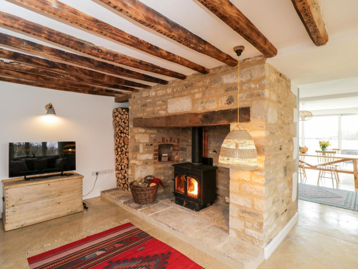 High Cogges Farm Holiday Cottages Witney Exterior foto