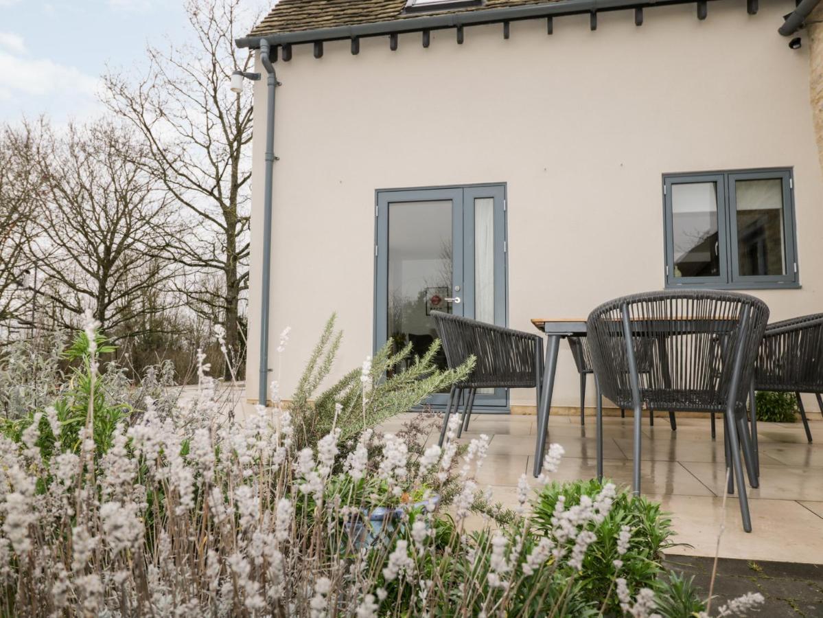 High Cogges Farm Holiday Cottages Witney Exterior foto