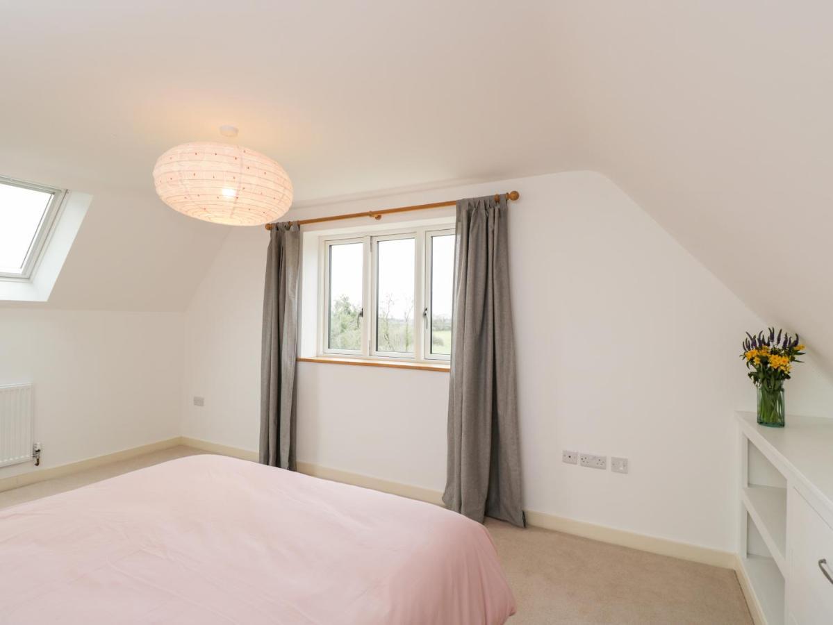 High Cogges Farm Holiday Cottages Witney Exterior foto
